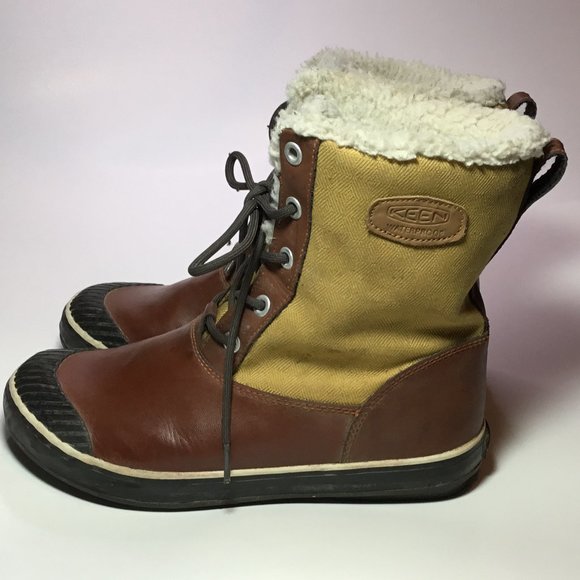 Keen Woman's Elsa Boots Water Proof Leather 10 EUC